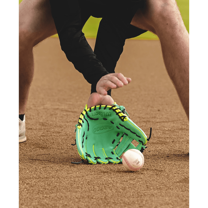 Wilson-Fall-2024-A2000-DP15SS-Infield-Baseball-Glove-Seafoam---Seafoam-SuperSkin---Optic-Yellow