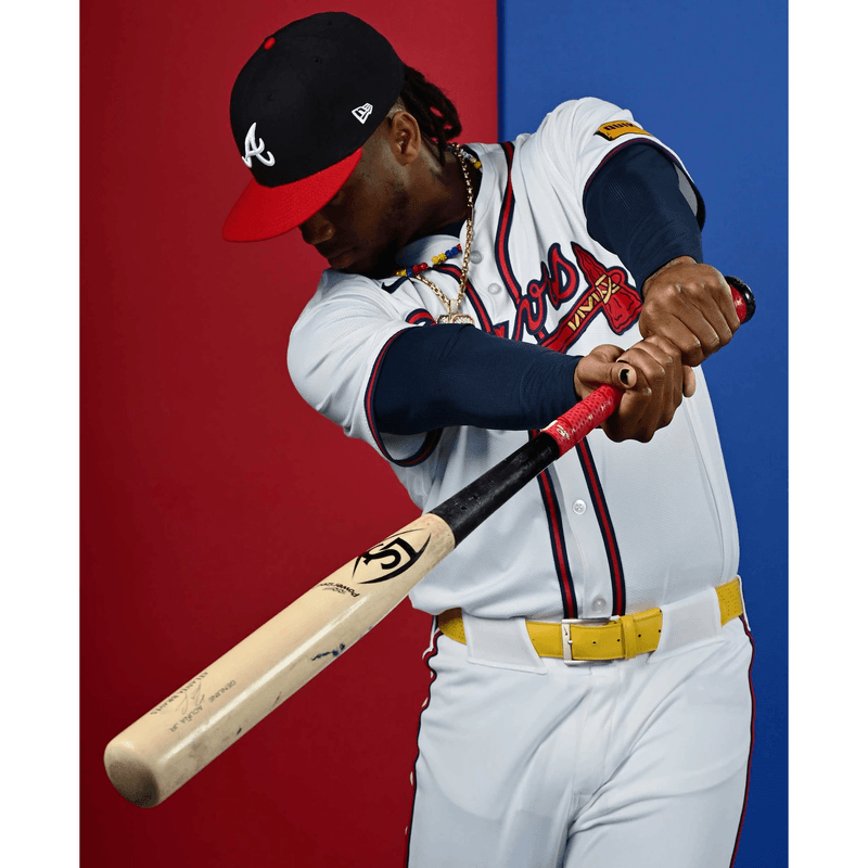 Louisville-Slugger-Pro-Prime-Signature-Series-RA13-Ronald-Acuna-Jr.-Maple-Baseball-Bat-Black---Natural