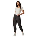 Vuori-Villa-Cargo-Jogger---Women-s-Dark-Java