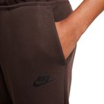 NIKE-C-B-NSW-TECH-FLEECE-JOGGER-Baroque-Brown---Black---Black