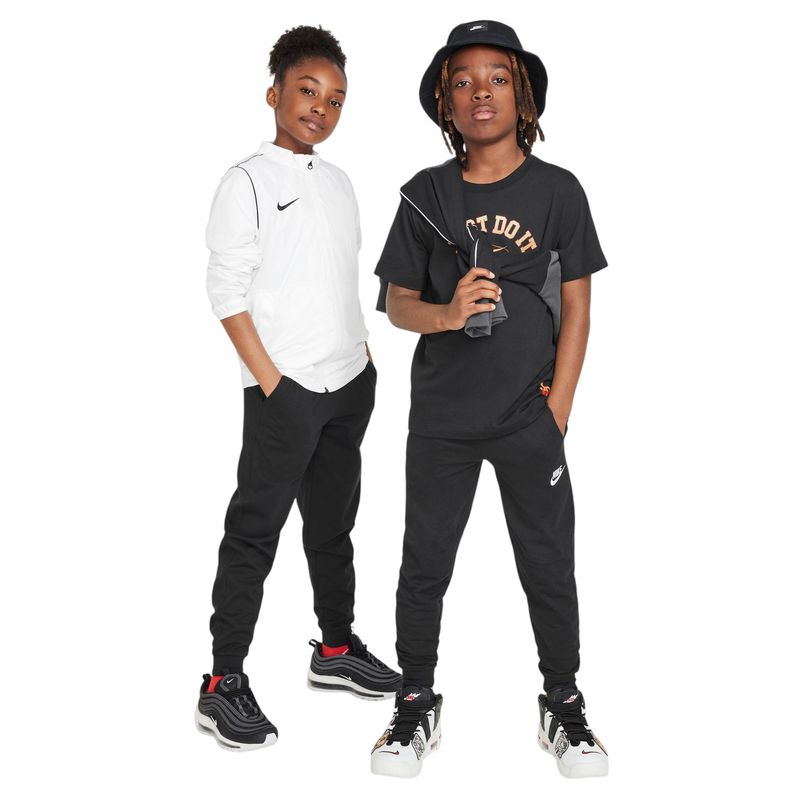 NIKE-C-K-NSW-CLUB-KNIT-JGGR-LBR-Black---Black---White