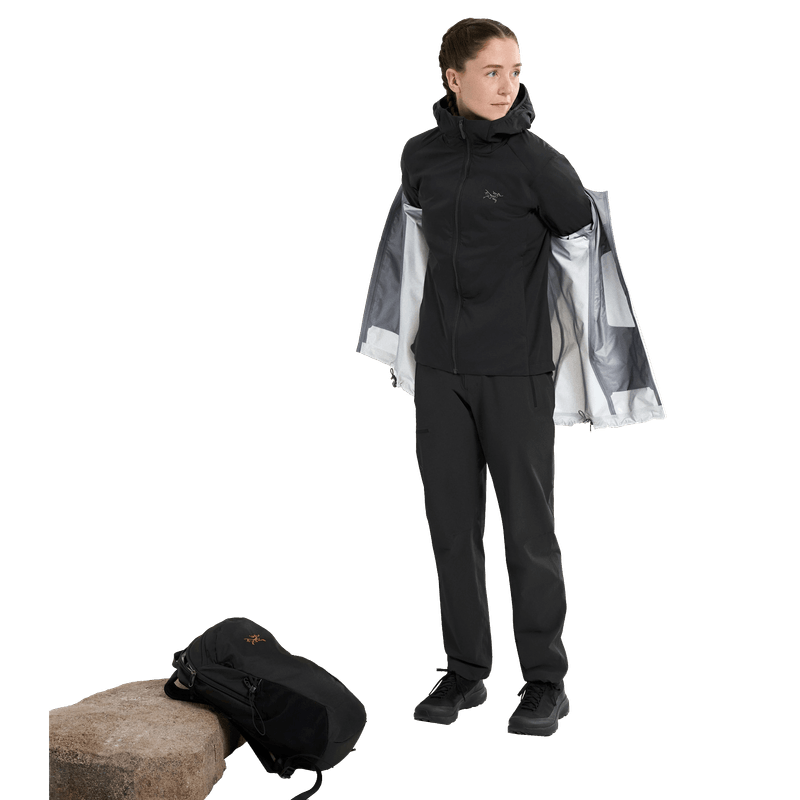 Arc-teryx-Atom-Hoodie---Women-s-Black
