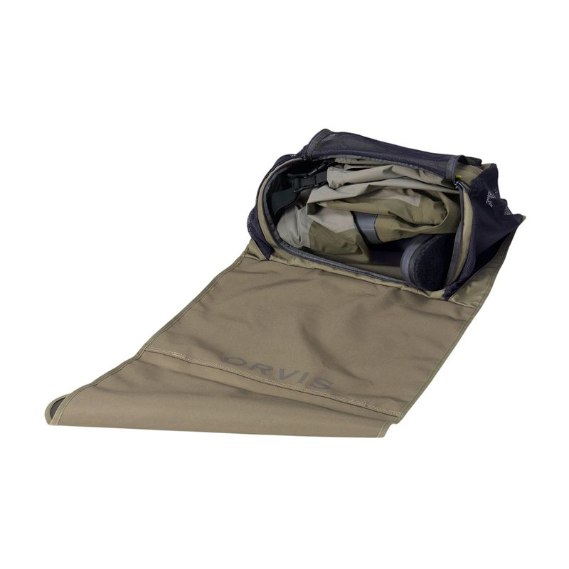 Orvis-Wader-Mud-Room-Dusty-Olive