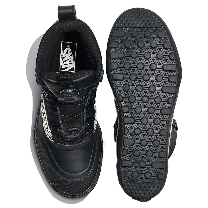 Vans-MTE-Standard-Mid-Boa-Waterproof-Boot-Black---Black---White