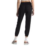 The-North-Face-Wander-Joggers-2.0---Women-s-TNF-Black