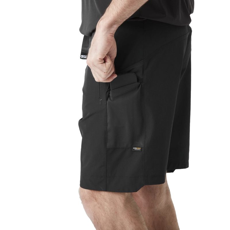 Picture-Shooner-Stretch-Short-Black