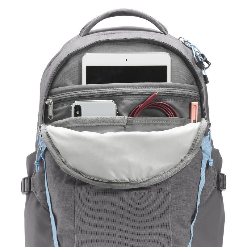 The-North-Face-Recon-30-Backpack---Women-s-Zinc-Grey---Dark-Heather---Powder-Blue