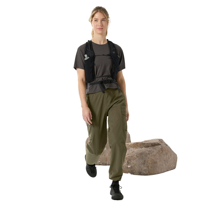 Arc-teryx-Taema-Crop-Short-Sleeve-Shirt---Women-s-Black