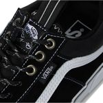 Vans-MTE-Old-Skool-Waterproof-Insulated-Shoe-Black---White
