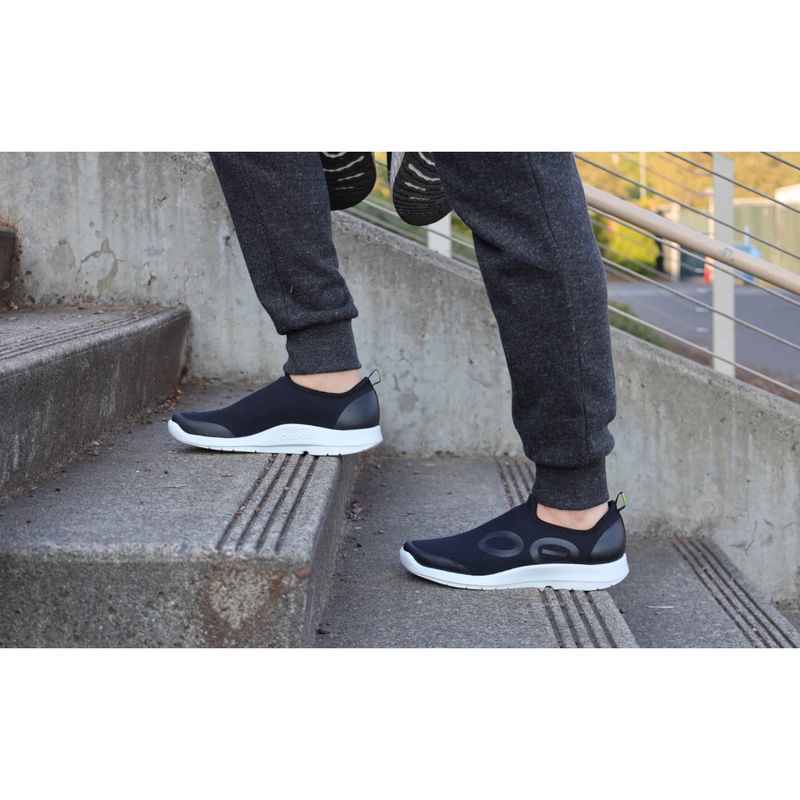 OOFOS M SHOE OOMG SPORT White / Black