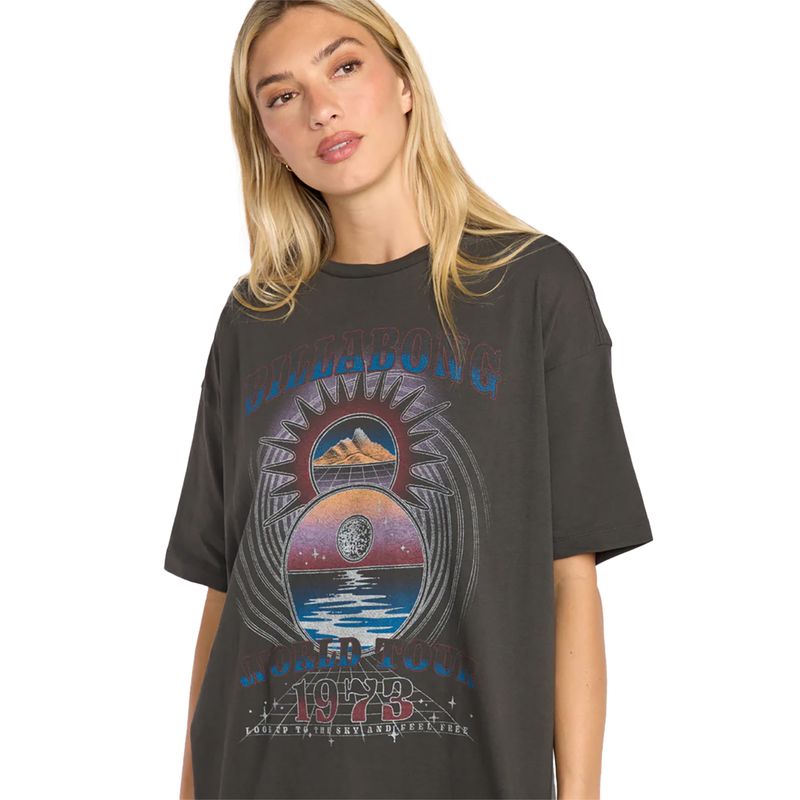 Billabong-Focus-Tour-Short-Sleeve-Tee---Women-s-Off-Black