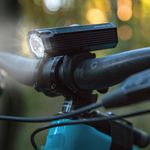 Blackburn-Dayblazer-1000-Front-Bike-Light-Black