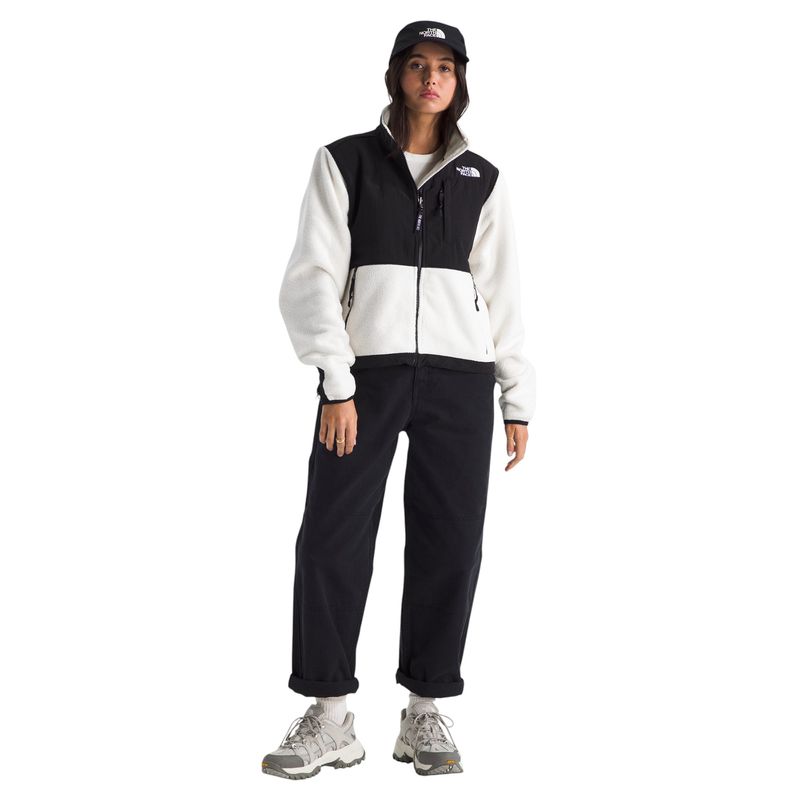 The-North-Face-Retro-Denali-Jacket---Women-s-White-Dune