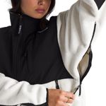 The-North-Face-Retro-Denali-Jacket---Women-s-White-Dune