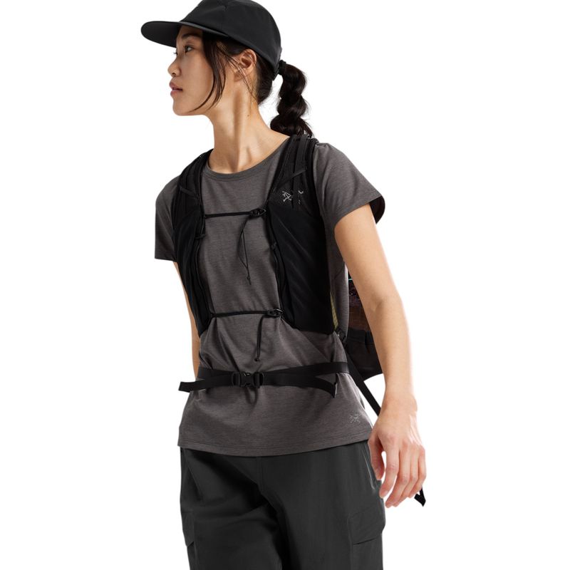 Arc'teryx Taema Crew Short Sleeve Shirt - Women's Black Heather