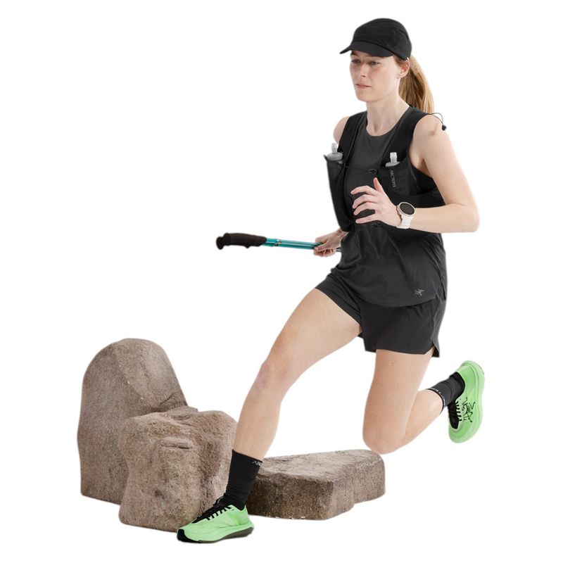 Arc-teryx-Norvan-Tank---Women-s-Black