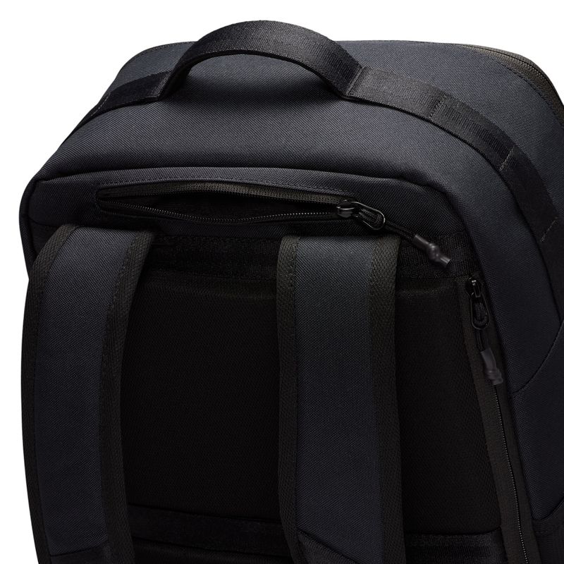 Nike Utility Speed Backpack - 27L Black / Black / White