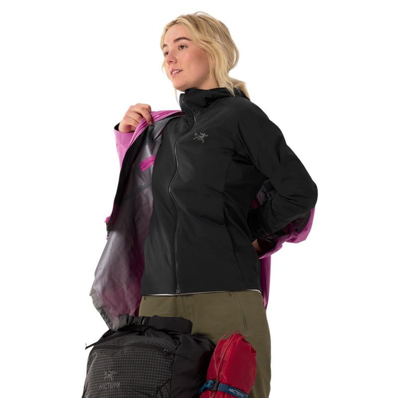 Arc-teryx-Atom-SL-Hoodie---Women-s-Black
