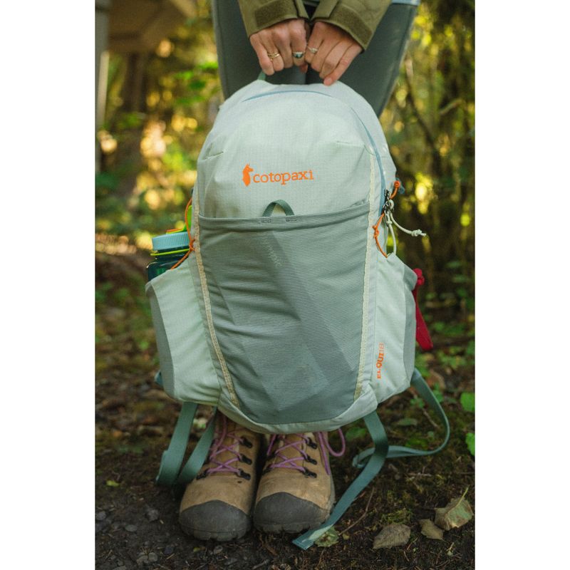 Cotopaxi-Elqui-Backpack---24L-Foam---Silver-Leaf