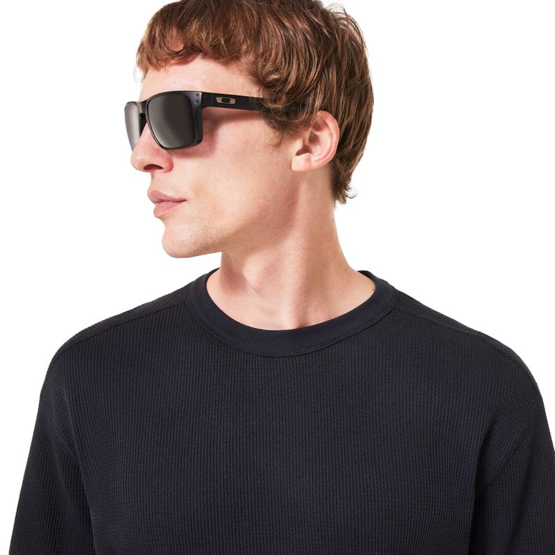 Oakley-All-Day-Waffle-Short-Sleeve-Tee---Men-s-Blackout