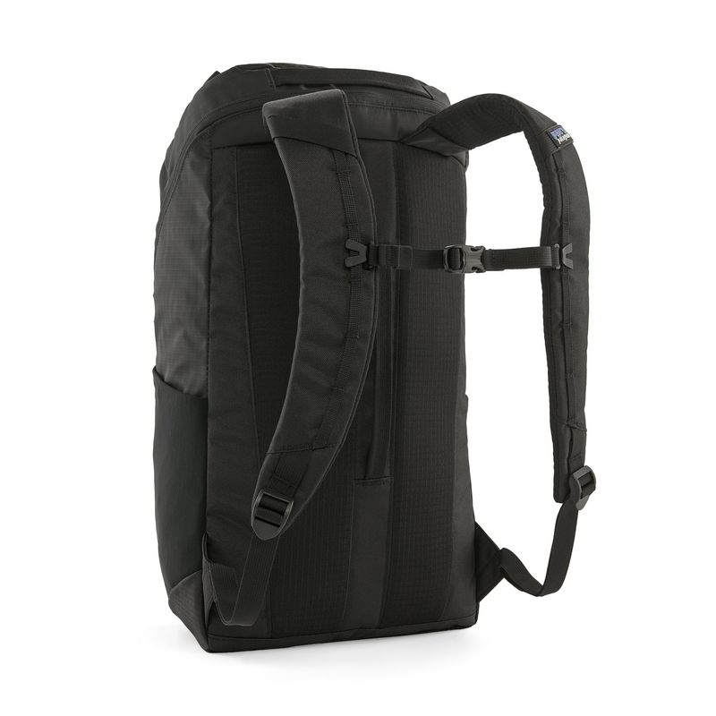 Patagonia-Black-Hole-Backpack---25L-Black