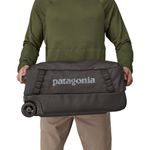 Patagonia-Black-Hole-Matte-Wheeled-Duffel-40L-Black