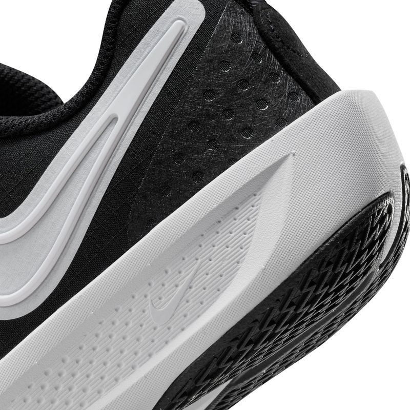 Nike G.T. Cut 3 Basketball Shoe - Youth Black / White / Anthracite