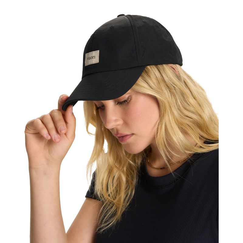 Vuori-Label-Hat-Black