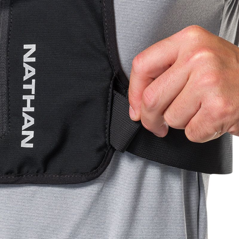 Nathan-QuickStart-3.0-Hydration-Pack---6L-Black---Reflective-Silver