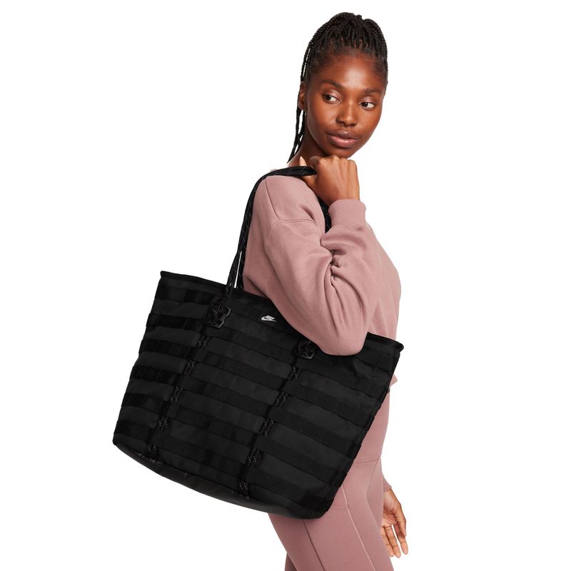 Nike RPM Tote - 26 L Black / Black / White