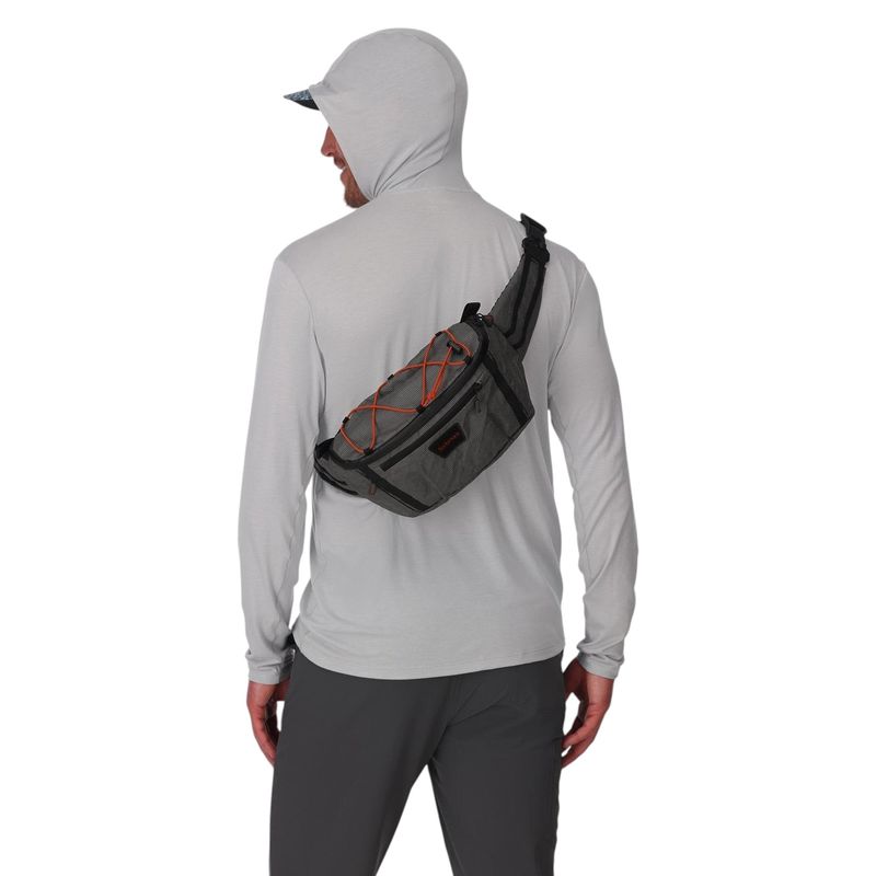 Simms Scout Hip Pack Black Magic