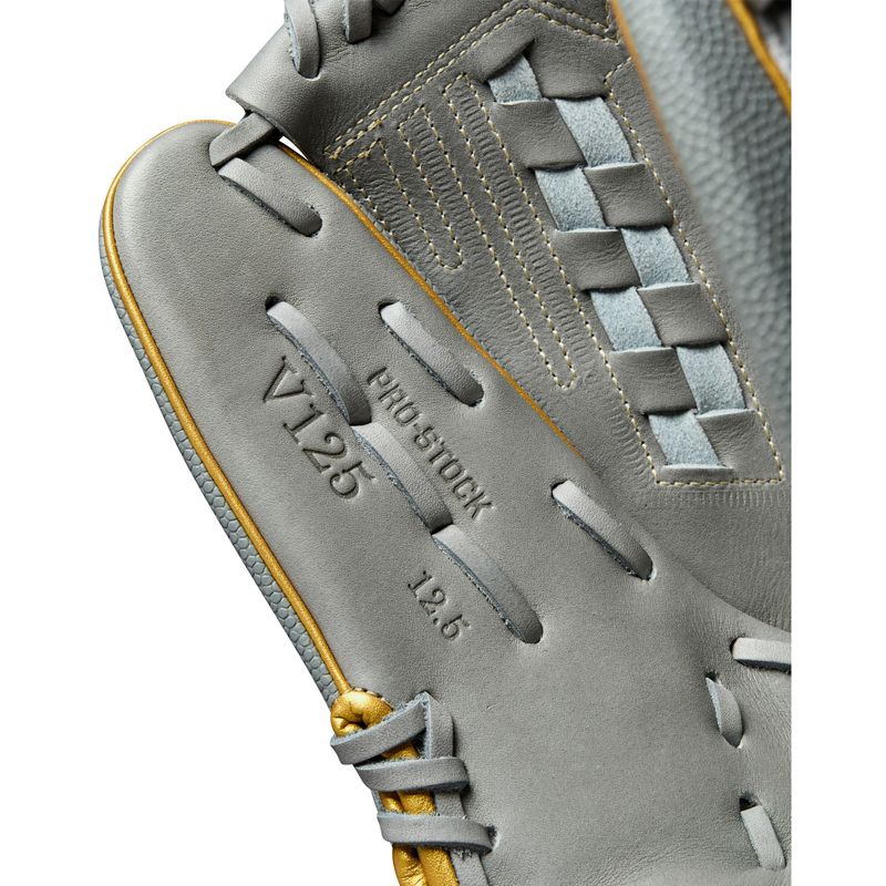 Wilson A2000 Classic V125 Fastpitch Softball Glove Grey / Grey / White / Metallic Gold