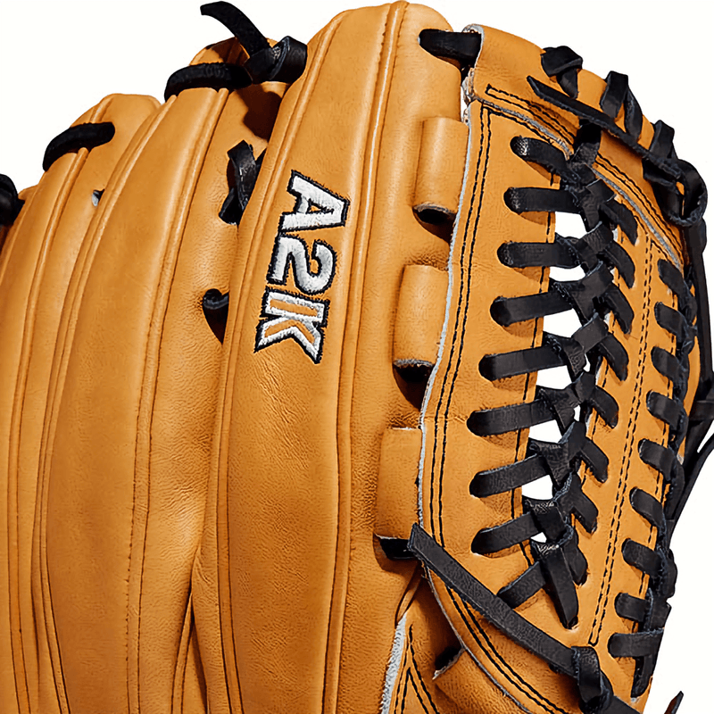 Wilson A2K D33 Baseball Glove - Tan / Black.jpg