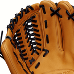 Wilson A2K D33 Baseball Glove - Tan / Black.jpg