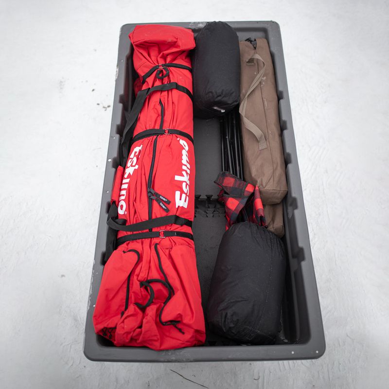 Eskimo Outbreak 650XDP Red / Black