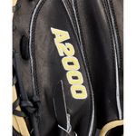 Wilson A2000  Classic Series 1734 Catcher Mitt Black