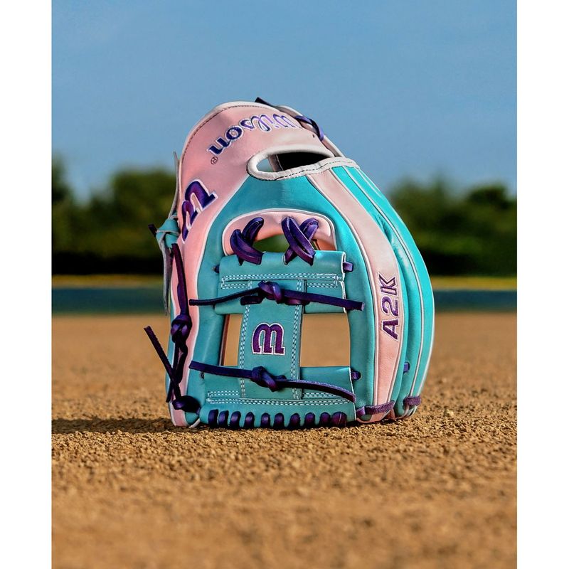 Wilson A2K 1786 Baseball Glove - 2025 Pink / Teal / Purple