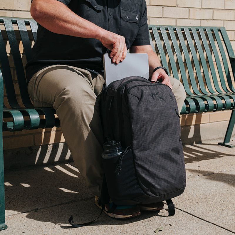 Stone Glacier BZN 1500 Travel Pack Obsidian