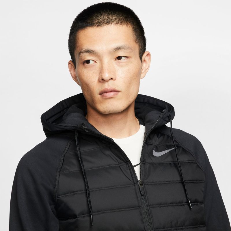 nike winterized therma hoodie