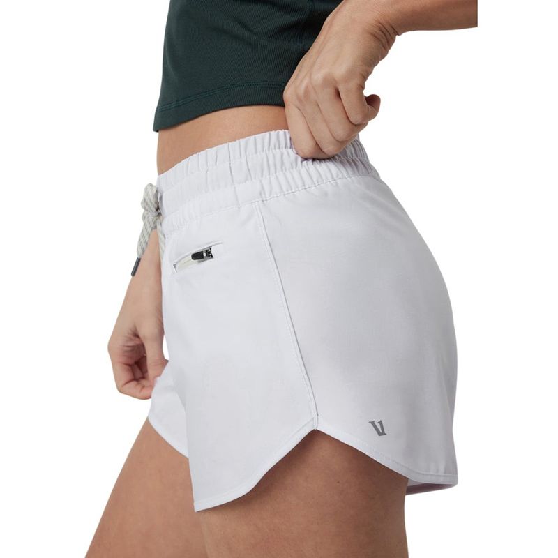 Vuori Clementine 2.0 4" Short - Women's White