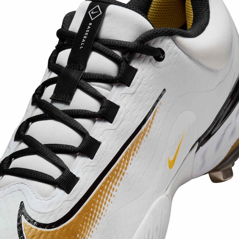 Nike Alpha Huarache Elite 4 Low Baseball Cleat - Men's White / Metallic Gold Black
