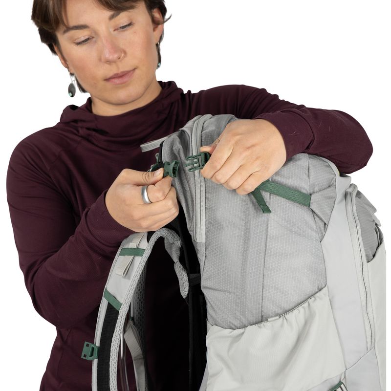 Osprey Mira 34 Hydration Pack - Women's Light Grey