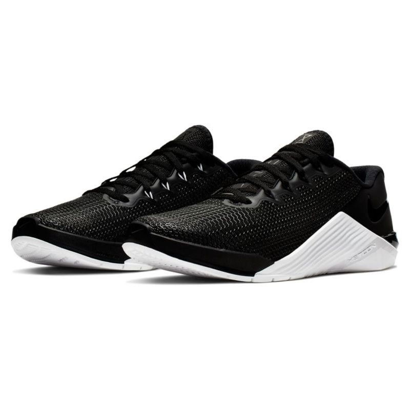 metcon 5 nike