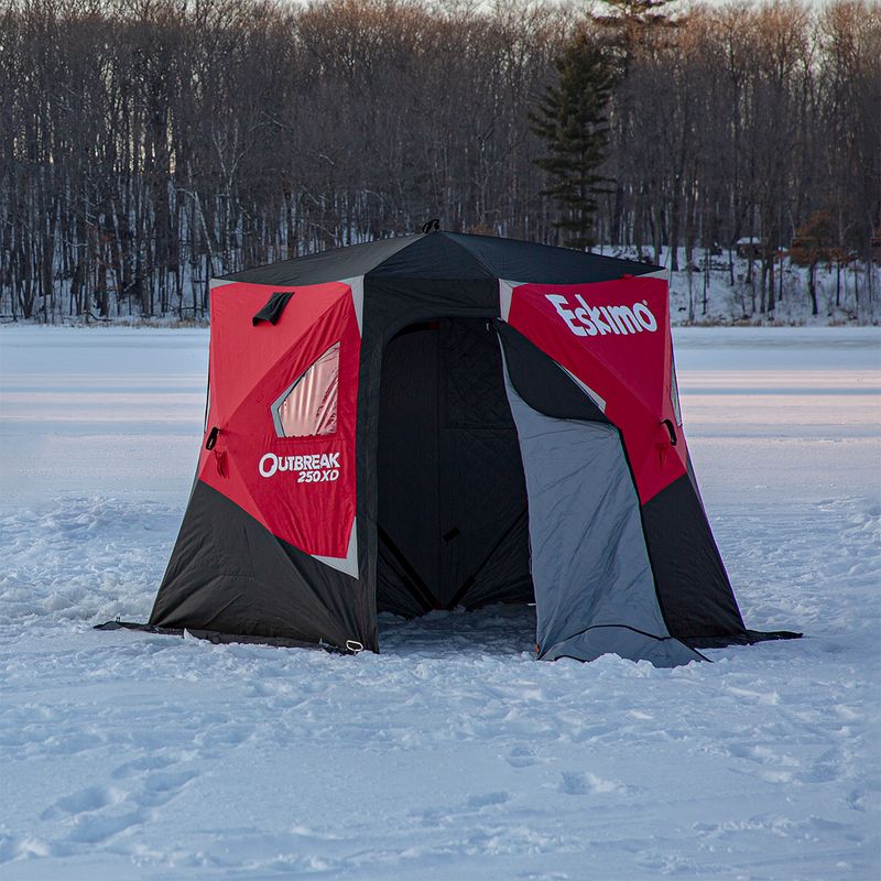 Eskimo Outbreak 250XD Hub Ice Shelter