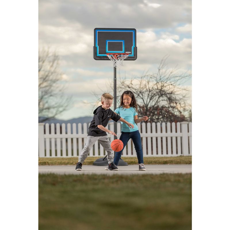 Lifetime-32-Adjustable--Portable-Basketball-Hoop---Youth-alt7