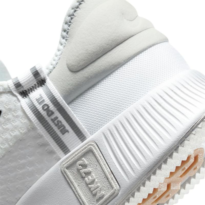 nike reposto men's review