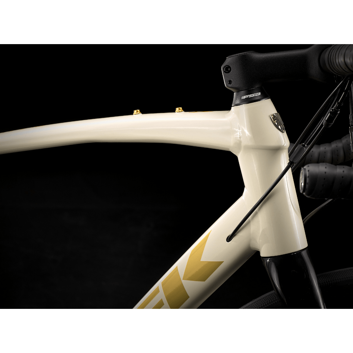 2022 trek domane al 4